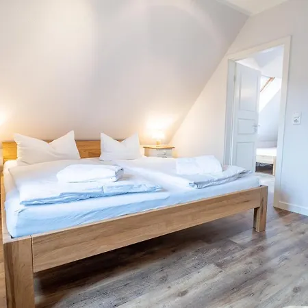 בית נופש Ferienhaussiedlung Strandperlen Buchenhof 2c ווסטרו